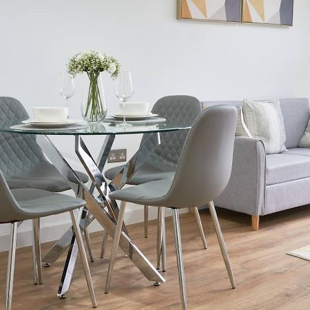 Modern Central Apartment - City Centre - Fast Wifi - Near Utilitia Arena & Icc Birmingham Luaran gambar