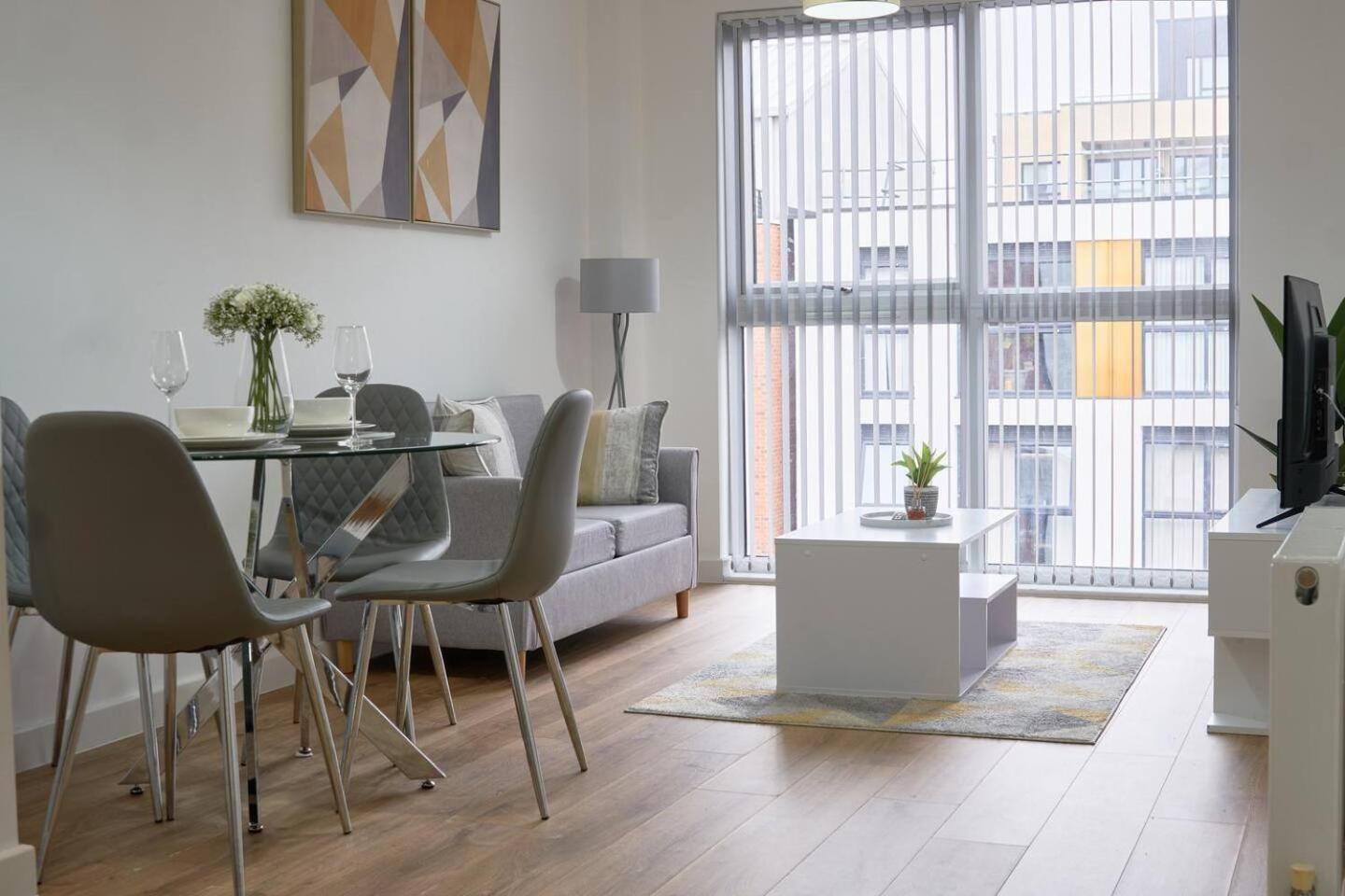 Modern Central Apartment - City Centre - Fast Wifi - Near Utilitia Arena & Icc Birmingham Luaran gambar